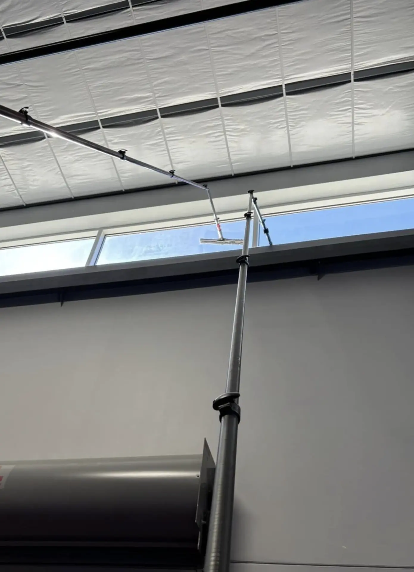 high-rise window cleaning Melbourne